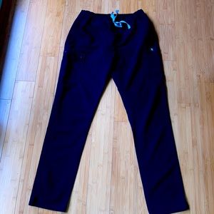 Figs Yola skinny small, tall, scrub pants, excellent used condition